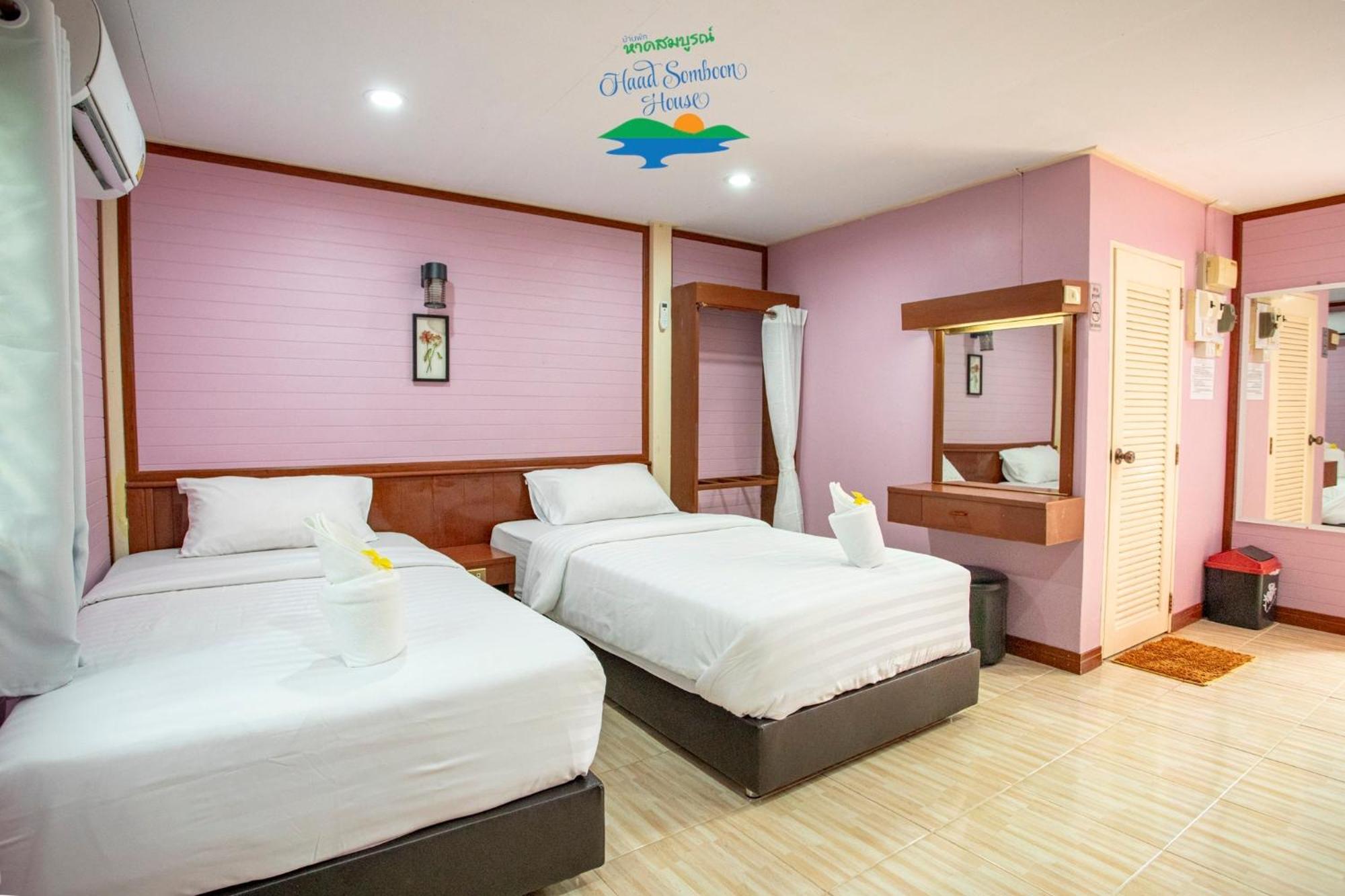 Haad Somboon House Hotel Bang Saphan Exterior foto