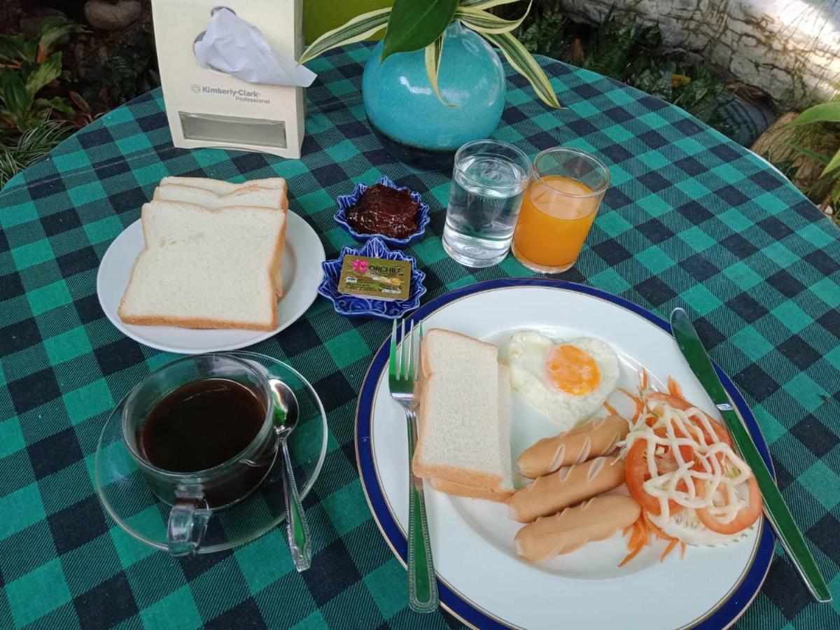 Haad Somboon House Hotel Bang Saphan Exterior foto